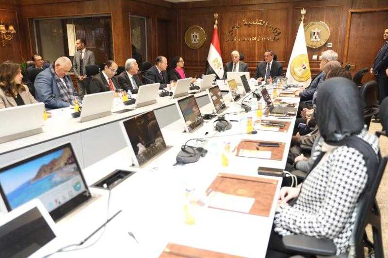 رانيا المشاط: نتعاون مع برنامج الأمم المتحدة للمستوطنات البشرية في مجالات العمارة الخضراء