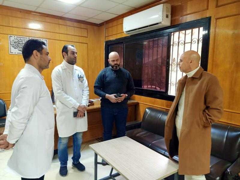 وكيل وزارة الصحة بالشرقية يتفقد الخدمات الطبية بمستشفى ديرب نجم