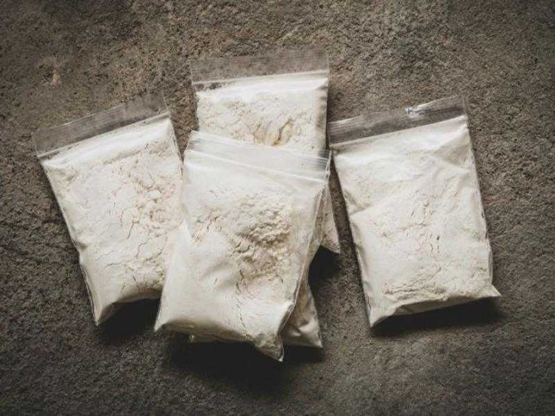 ضبط عناصر إجرامية بحوزتهم كوكايين وهيروين بقيمة 26 مليون جنيه