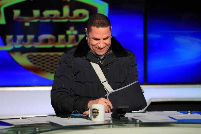 عبدالناصر زيدان: مشهد الصورة التذكارية بائس وهذا الشخص حسام حسن يريد رحيله