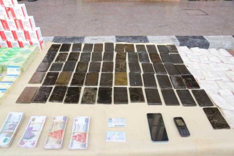 ضبط كميات من المخدرات بـ 12.5 مليون جنيه بحوزة 6 عناصر إجراميةl صور