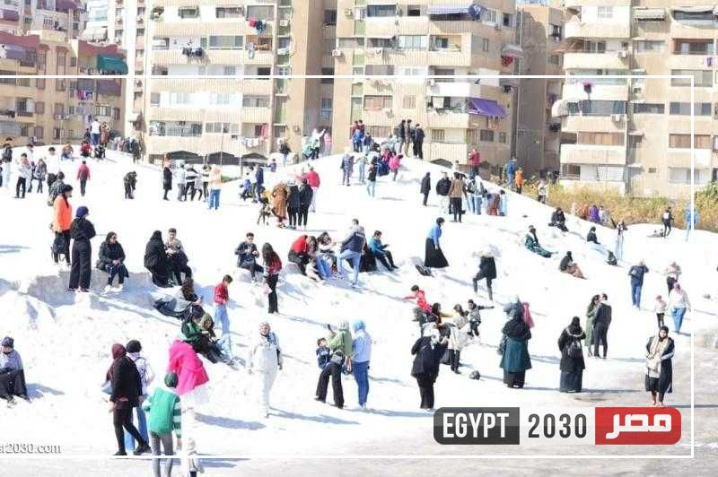 رحلات سياحية وجولات ميدانية للزائرين بالحدائق وجبال الملح ببورسعيد