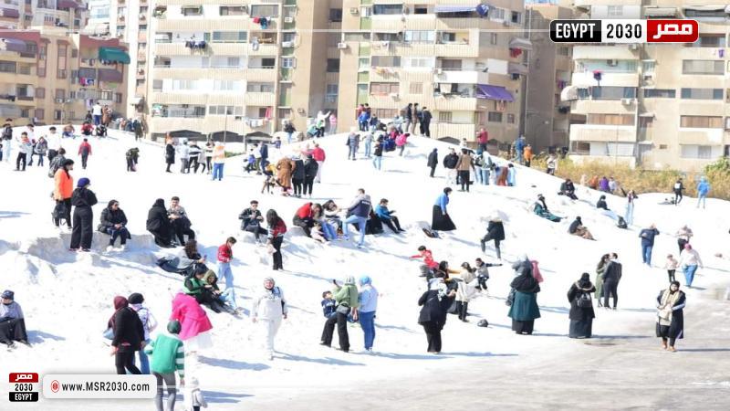 جانب من الرحلات السياحية 