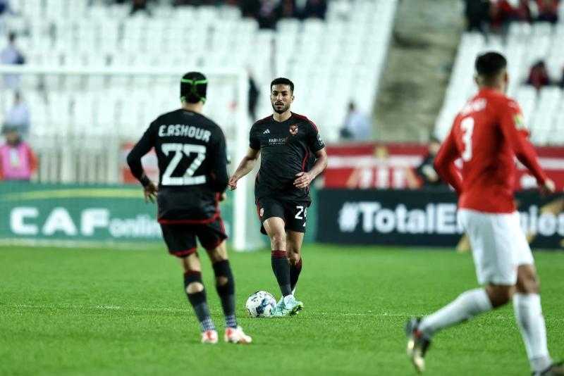 التعادل السلبي يفرض نفسه على الشوط الأول بمباراة الأهلي وشباب بلوزداد بدوري أبطال إفريقيا