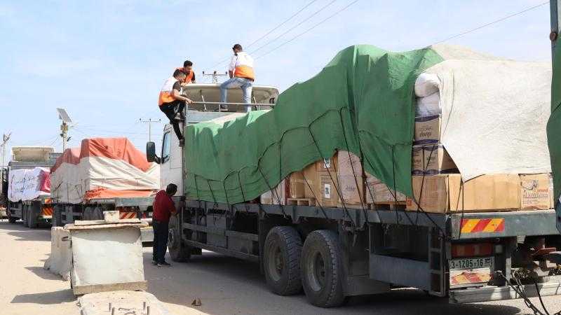 الاحتلال يمنع قافلة مساعدات للصحة العالمية من الوصول لغزة