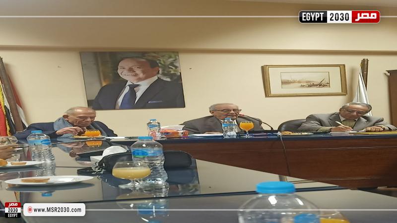 رئيس الجامعة العمالية السابق