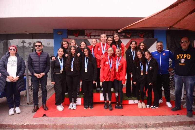 الأهلي يحصد الكأس العام لبطولة الجمهورية للسباحة التوقيعية لمرحلة 19 سنة