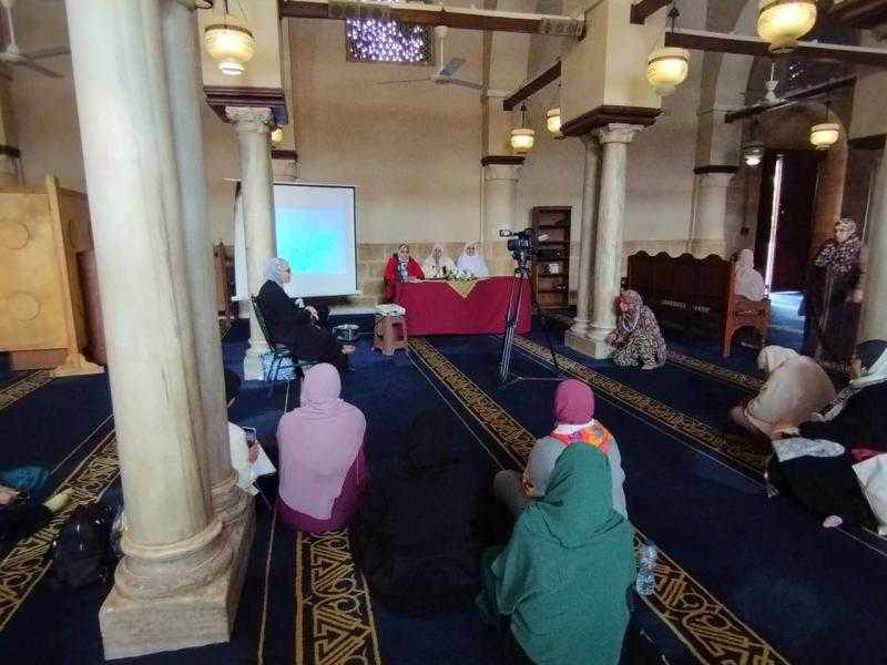 ”قدوات نسائية من السيرة النبوية”.. الجامع الأزهر يواصل حديثه عن مكانة المرأة في الإسلام