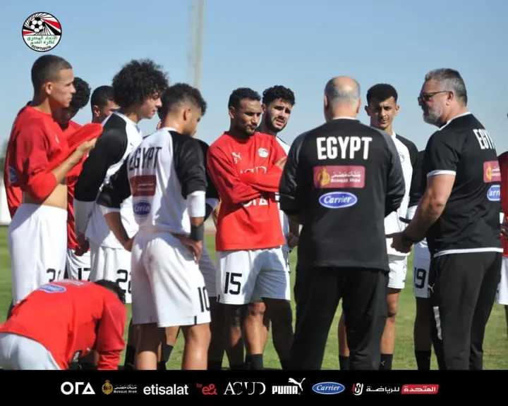 المنتخب الأوليمبي يبدأ رحلة ”لوس أنجلوس” بقياسات ومحاضرات نفسية