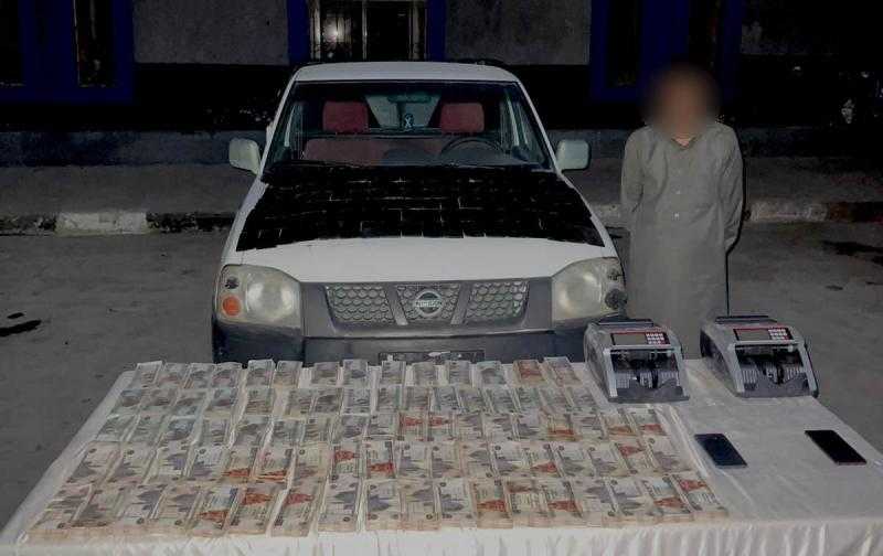 سقوط عنصر إجرامي بحوزته 20 كيلو حشيش وماكينات عد نقود بجنوب سيناء