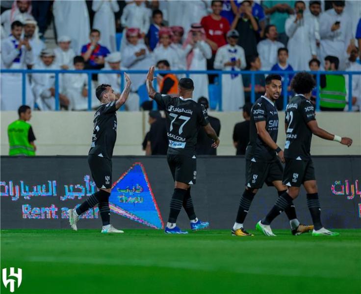 مباراة الهلال والرائد