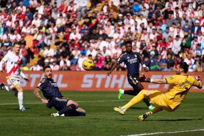 ريال مدريد يسقط في فخ التعادل أمام رايو فاييكانو في الدوري الإسباني