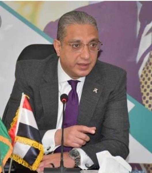 محافظ الفيوم يوجه بتوفير الرعاية الطبية والعلاج على نفقة الدولة للحالات المرضية