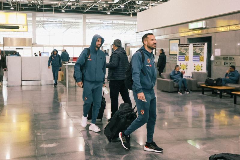 الأهلي يصل مطار القاهرة استعدادا للسفر إلى غانا لمواجهة دوري أبطال إفريقيا