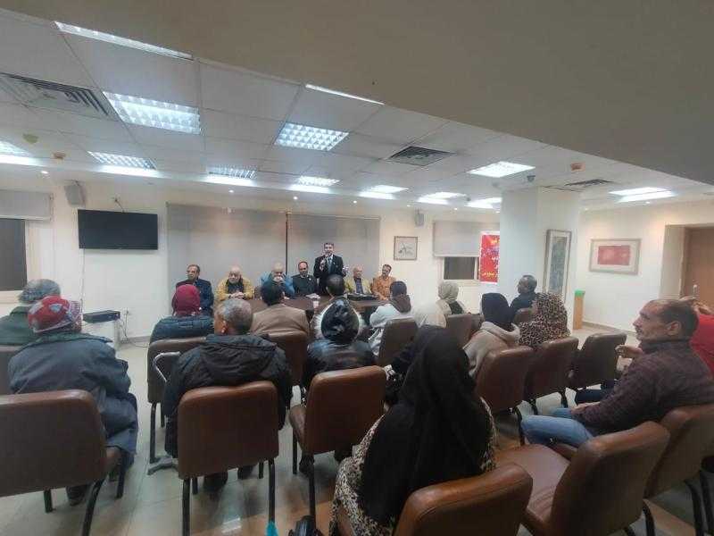 قصور الثقافة تحتفي بالمسيرة الإبداعية لمصطفى نصر