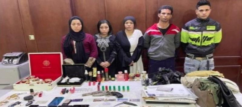 تجديد حبس المتهمين بقتل اللواء حسن بن جلال  داخل شقة بولاق 