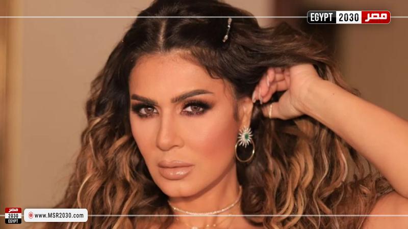 الفنانة نجلاء بدر