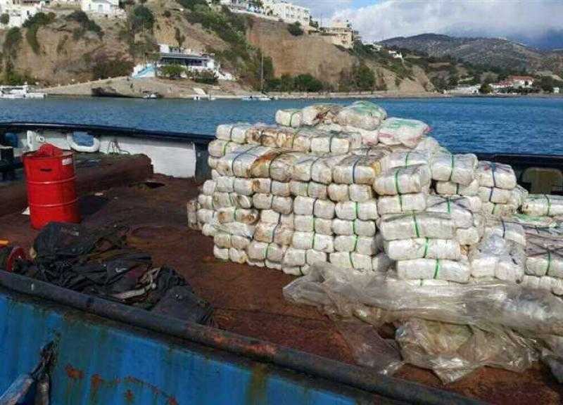 إلزامهم بتعويض بـ 1.7 مليار جنيه.. المؤبد لـ عصابة حاولت تهريب 6 أطنان حشيش