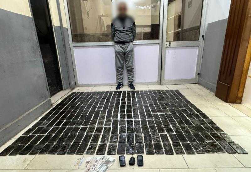 بقيمة 2.1 مليون جنيه.. ضبط كميات من مخدر الحشيش بحوزة عنصر إجرامى بالمنوفية