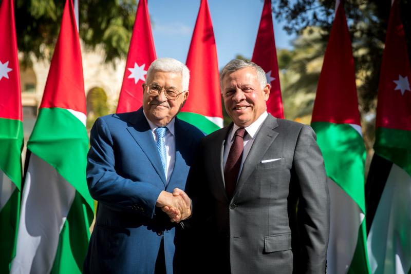 الرئيس الفلسطيني وملك الأردن 