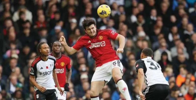 فولهام  يُسقط مانشستر يونايتد بالضربة القاضية في أولد ترافورد ”فيديو ”