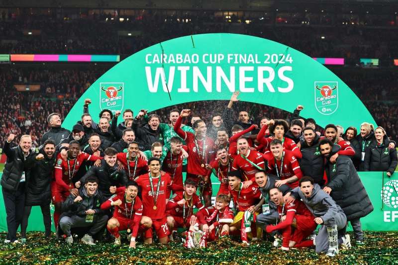 فرحة محمد صلاح بعد تتويج ليفربول