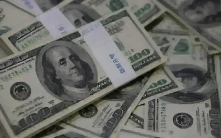 ارتفاع سعر الدولار اليوم الثلاثاء بمنتصف التعاملات.. الأخضر بكام