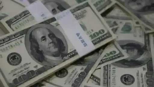 ارتفاع سعر الدولار اليوم الثلاثاء بمنتصف التعاملات.. الأخضر يقفز لأعلى
