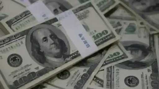 تراجع سعر الدولار اليوم الخميس بمنتصف التعاملات.. الأخضر بكام