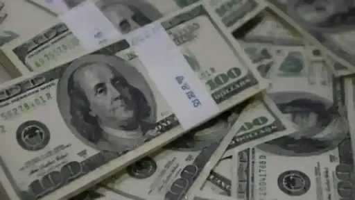 ارتفاع سعر الدولار اليوم الإثنين بمستهل التعاملات.. الأخضر بكام