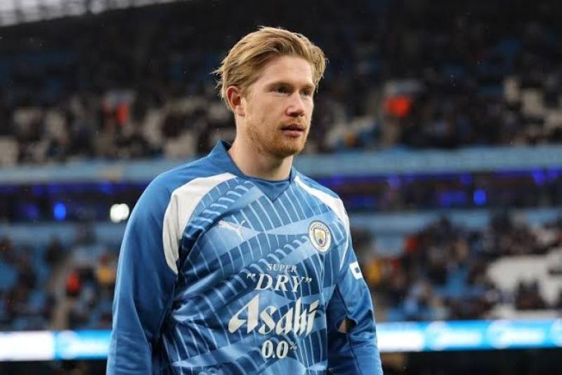 ليس السعودي.. تقارير تكشف اقتراب دي بروين من الرحيل إلى هذا الدوري