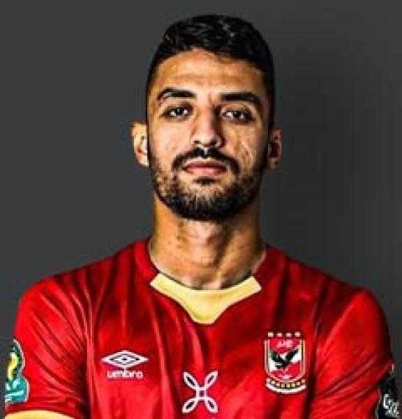 طاهر محمد طاهر ظالم أم مظلوم؟.. لاعب الزمالك السابق يُجيب