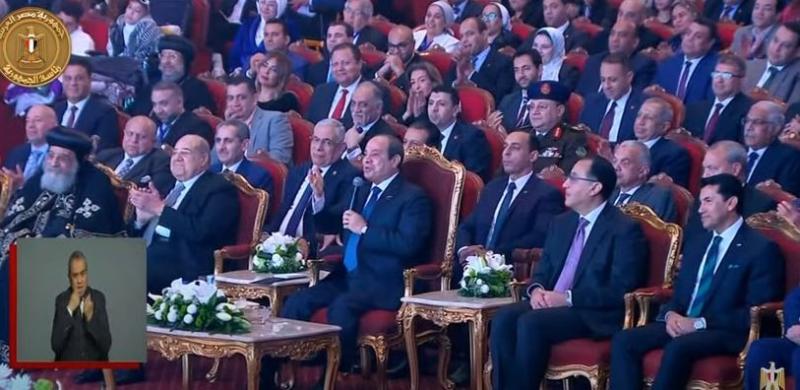 السيسي لذوي الهمم: «اليوم بتاعكم جميل وبنعيش عليه السنة كلها»