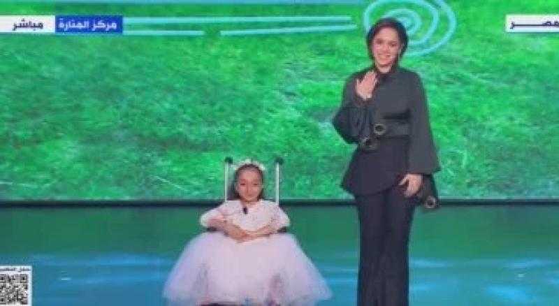 رنا رئيس للرئيس السيسي: «حضرتك ليك هيبة يا ريس أنا اتوترت»