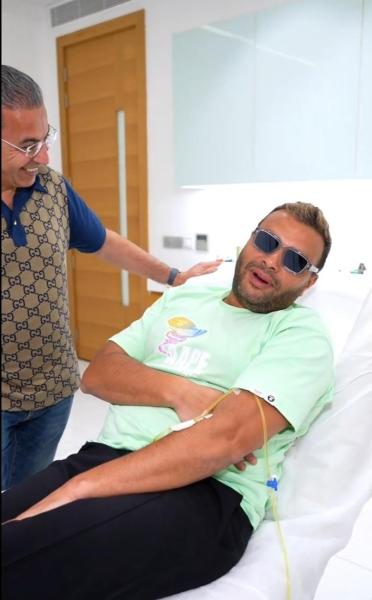 رامي صبري يخضع لجلسات نضارة بالوجه