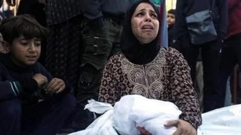 استشهاد 4 أطفال بسبب الجفاف وسوء التغذية بمستشفى كمال عدوان
