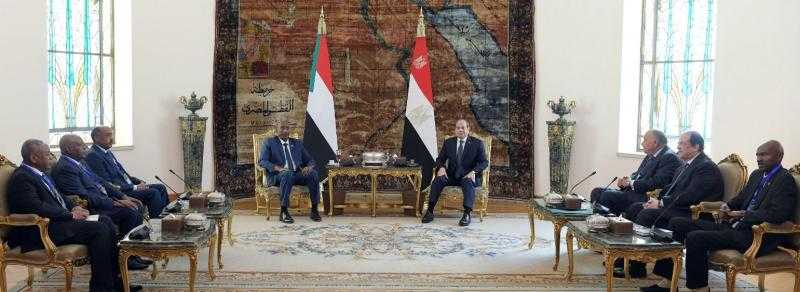 البرهان: نقدر الدعم المصري للسودان في الظروف الحالية