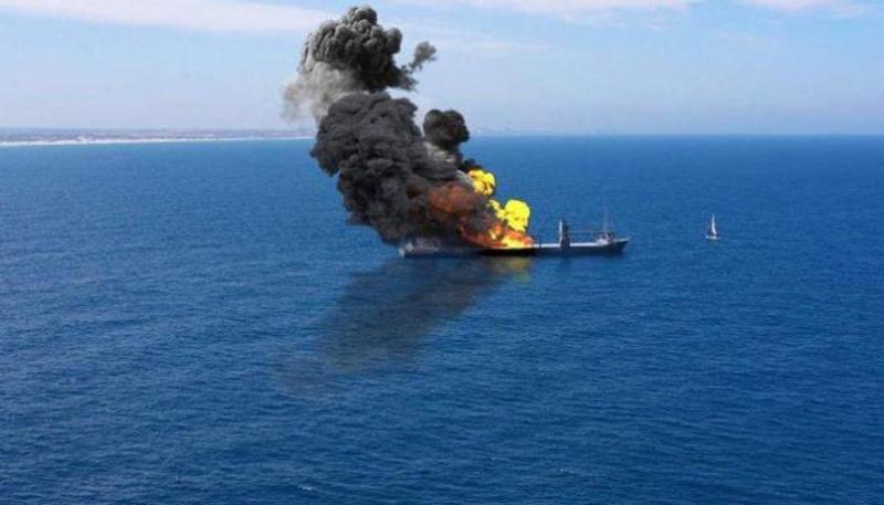 الحوثيون يستهدفوا 54 سفينة بالبحر الأحمر ويطلقوا 384 صاروخا