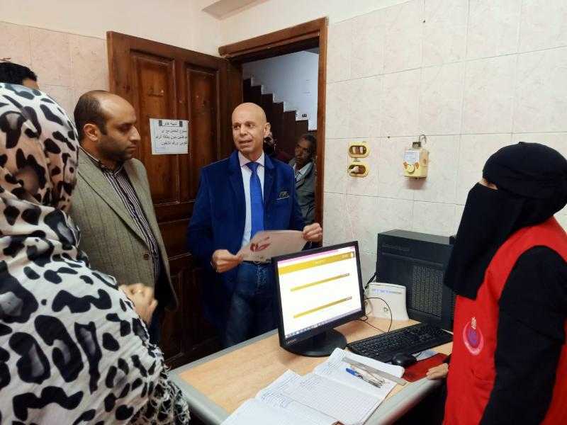 وكيل الصحة بالشرقية يتفقد الخدمة الطبية وأعمال التطوير بوحدات الرعاية الأولية بأبوكبير