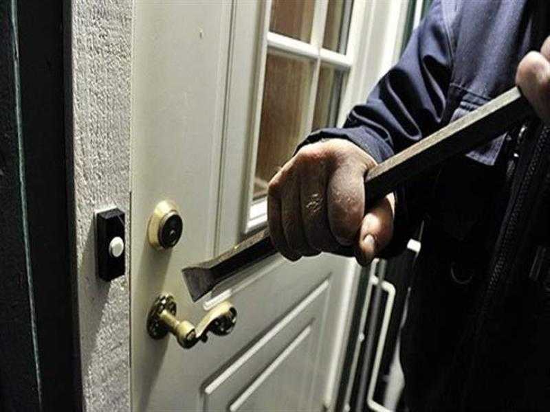 ضبط عصابة سرقة الشقق السكنية في المطرية