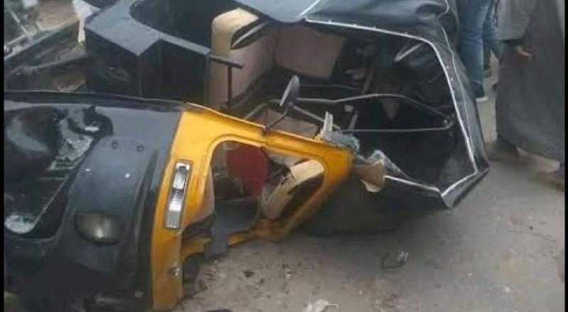 مصرع وإصابة 3 أشخاص في حادث تصادم بالغربية