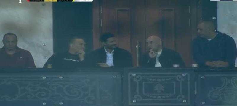 حسام وإبراهيم حسن يحضران مباراة الأهلي ويانج أفريكانز.. وحديث جانبي مع الشناوي