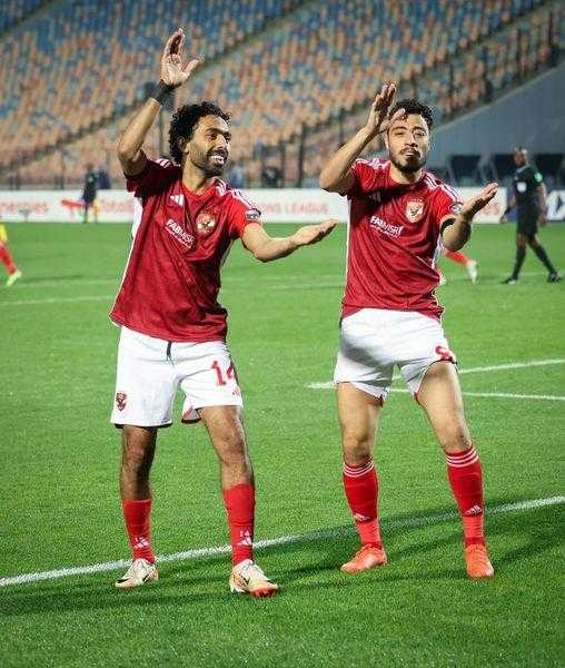 تعليق ناري من حسين الشحات بعد فوز الأهلي على يانج أفريكانز بدوري الأبطال