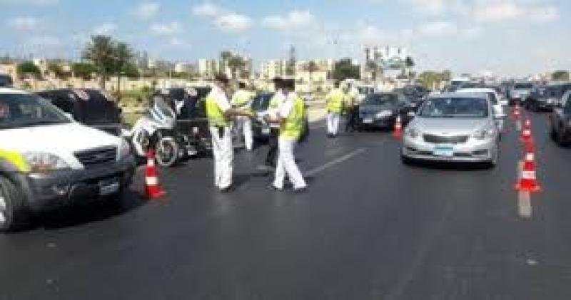 ضبط 10 سائقين متعاطين مخدرات على الطرق السريعة