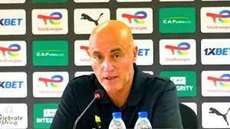 مدرب يانج أفريكانز يقارن بين كولر وموسيماني بعد الهزيمة أمام الأهلي