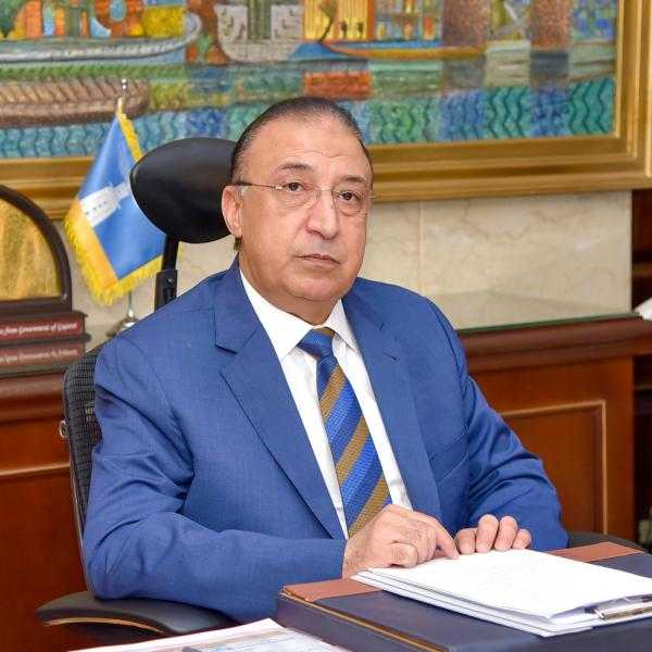 محافظ الإسكندرية: استمرار تكثيف القوافل الطبية المجانية بنطاق الأحياء