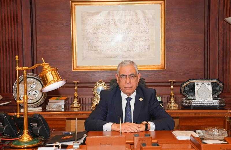 النائب العام يستقبل رئيس نيابة استئناف القاهرة.. لهذا السبب