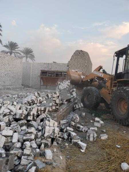 إزالة 24 حالة تعدي بإجمالي مساحة 6775 م2 بالبحيرة