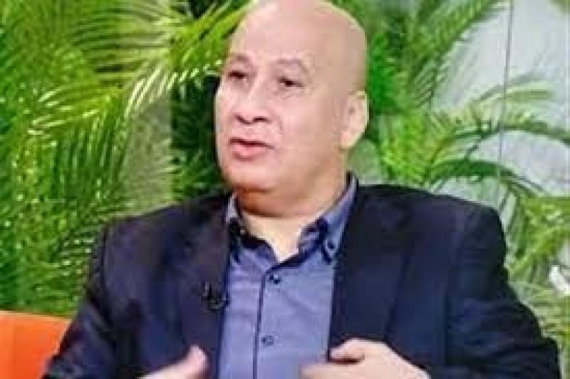 بعد حادثة طالبة العريش.. استشاري نفسي يكشف لـ ”مصر 2030” عن أسباب الابتزاز الإلكتروني