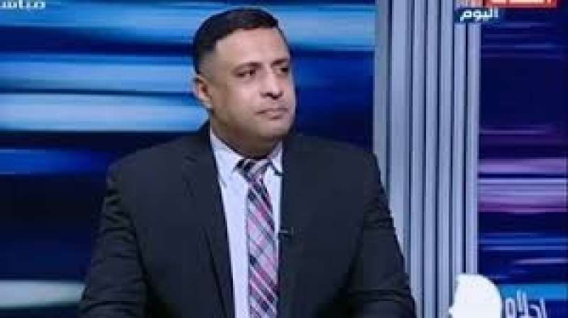 أيمن محفوظ 